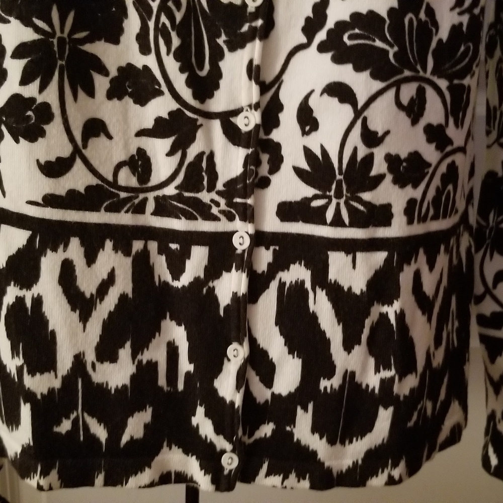 Cardigan/Sweater - Picture 2 of 6